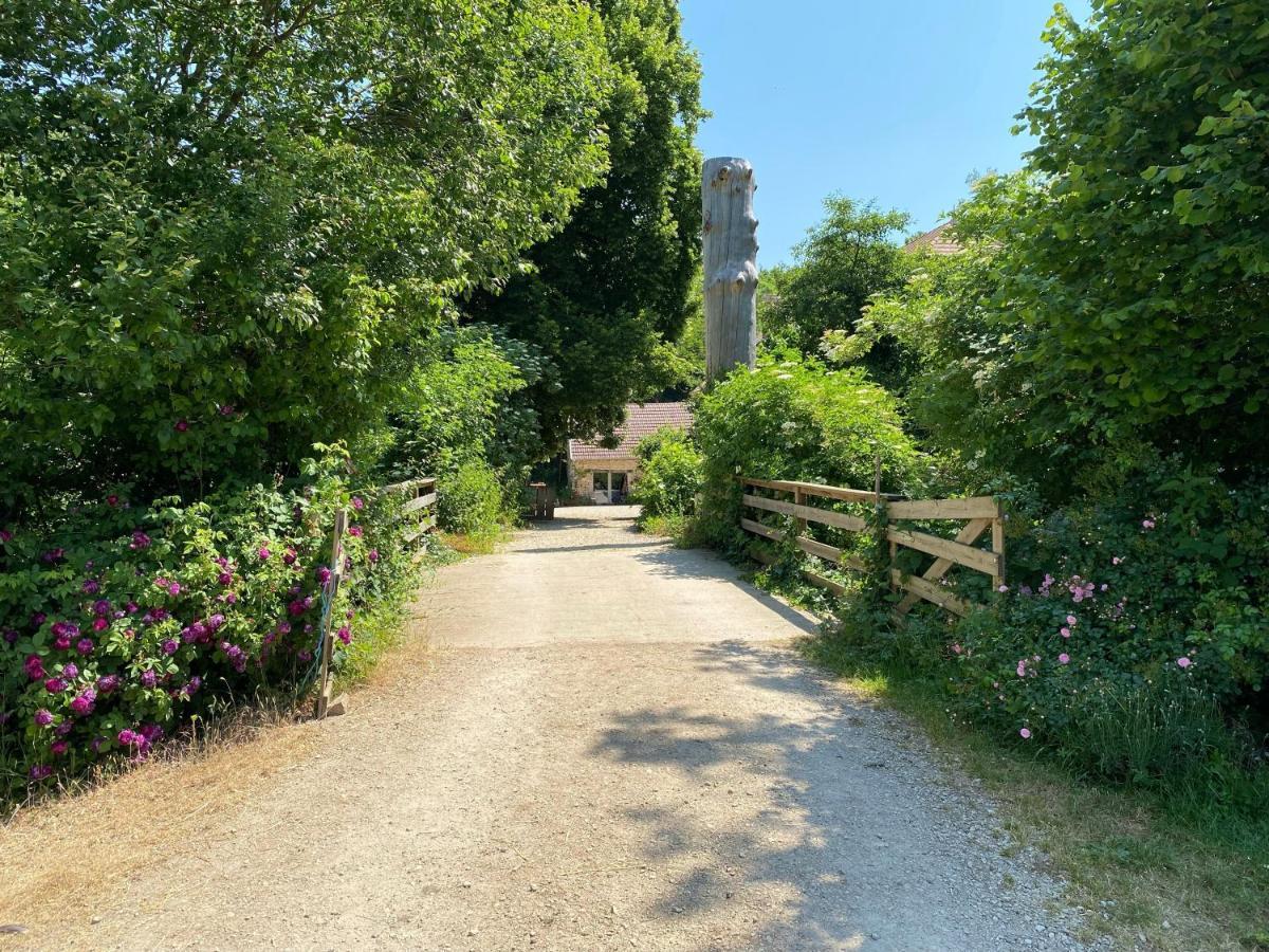Moulin De La Rouchotte Bed & Breakfast Fretigney-et-Velloreille Exterior photo